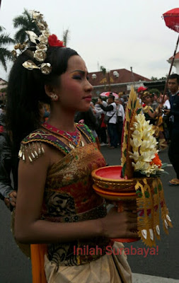 Parade Budaya dan Bunga Surabaya