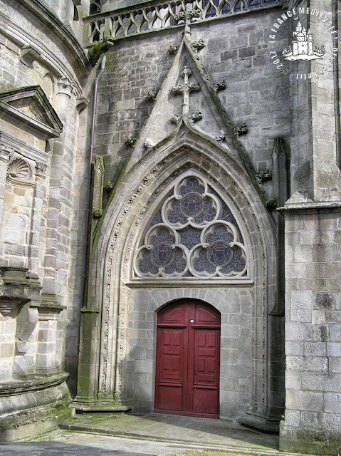 VANNES (56) - Cathédrale Saint-Pierre