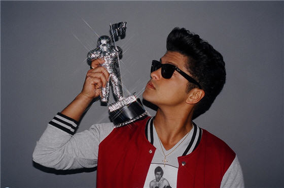 Bruno Mars 2011