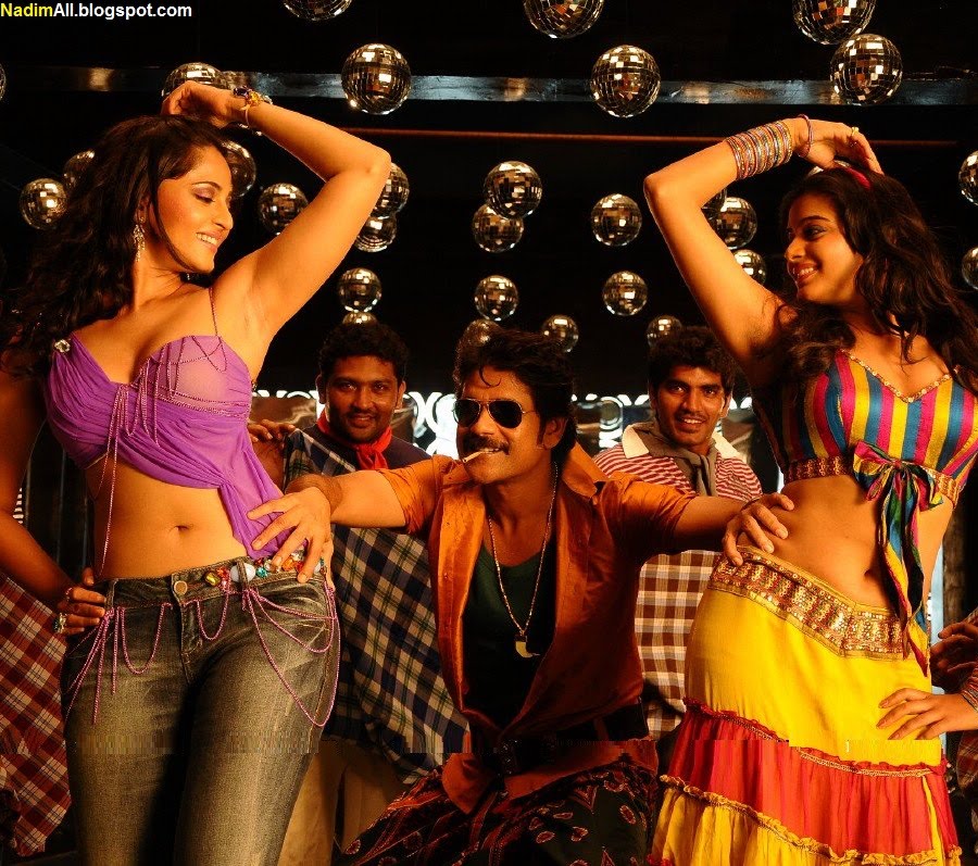 anushka-shetty-hot-2010