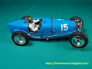 Vista lateral-Bugatti-Type 59