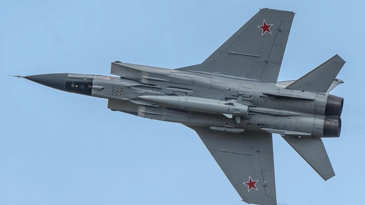 Nga đưa máy bay chiến đấu mang tên lửa siêu vượt âm đến Kaliningrad - 1