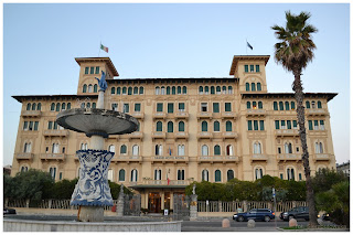 Hotel Royal - Architektura eklektyczna w Viareggio