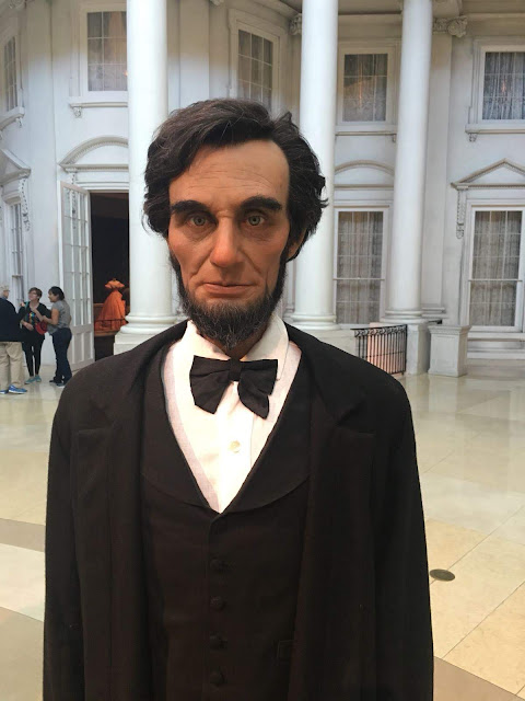 lincoln-waxwork