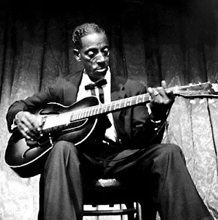 MISSISSIPPI FRED McDOWELL - Bluesman