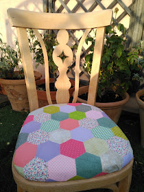 silla, chair, chaise, patchwork, hexagonos, hexies, paper piecing