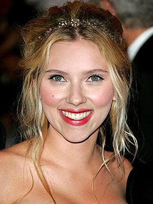 scarlett johansson hair