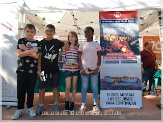 https://www.flickr.com/photos/escolalesfontetes2016_2017/albums/72157683911084506