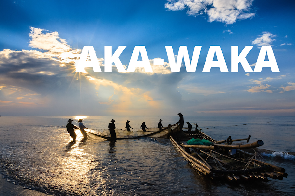 Definition of the name of Coastal Sailors AKA-WAKA: Image of Fishermen on a Pirogue