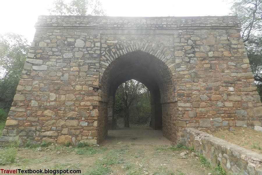 Chaumukha Darwaza Mehrauli