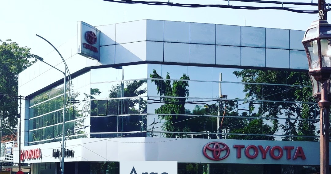 HARGA TOYOTA SURABAYA  LIEK MOTOR  DEALER TOYOTA DI  PUSAT 