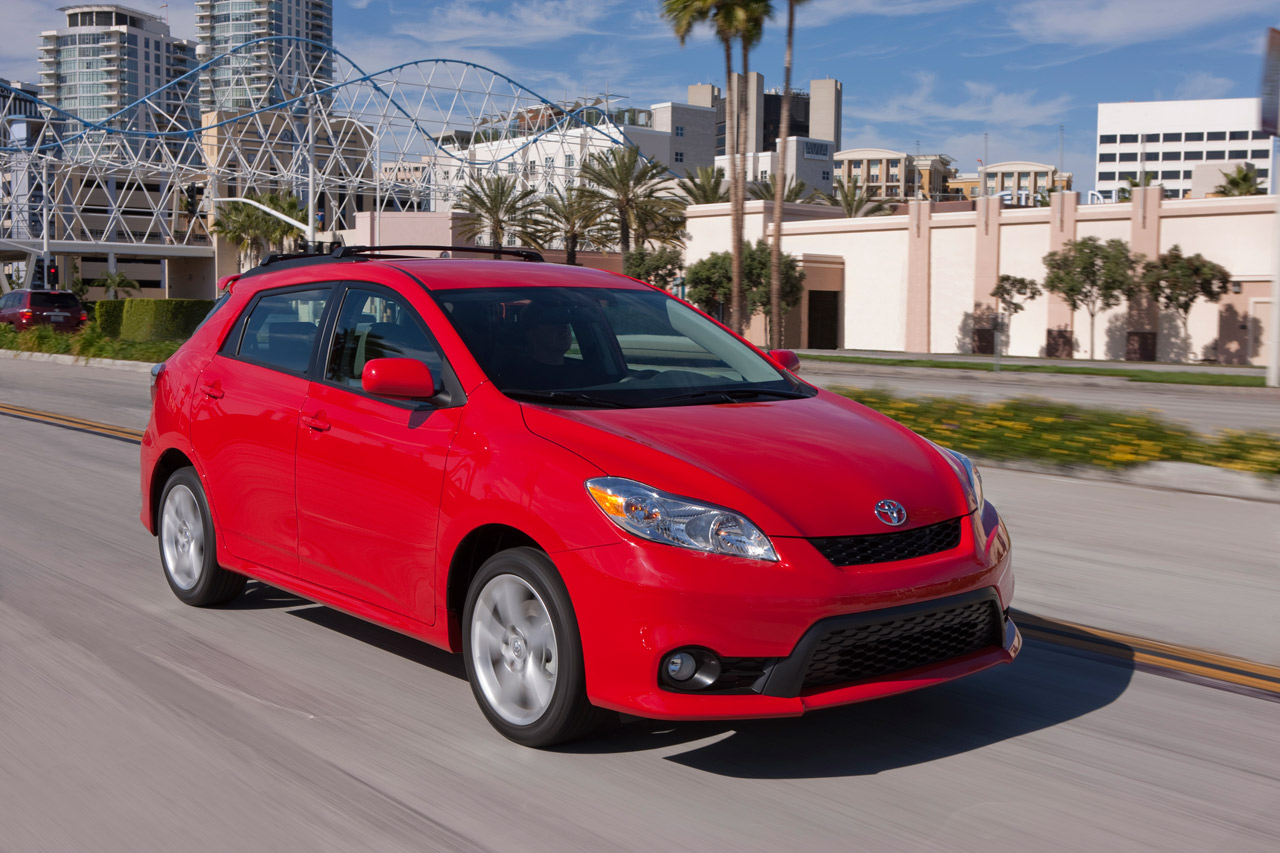 2011 TOYOTA MATRIX HD WALLPAPER