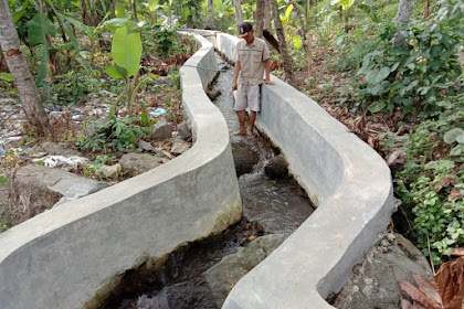 Proyek Mangkrak , Sarbini Kades Sukaraja Enggan Tanggung Jawab