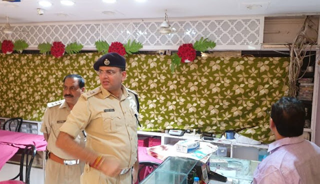 Major theft incident in Jabalpur Payal Wala Gold Showroom