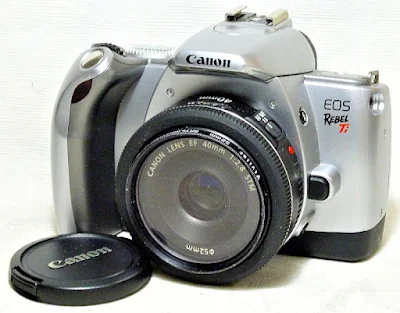 Canon EOS Rebel Ti, Canon EF 40mm 1:2.8 STM
