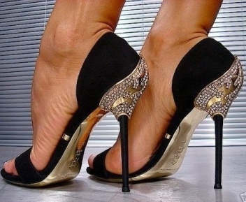 High Heel Stylish Shoes collection