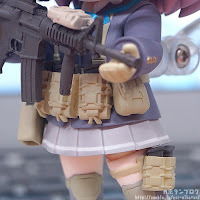 Galería fotografica del Nendoroid Asato Miyo de "Little Armory" - Tomytec