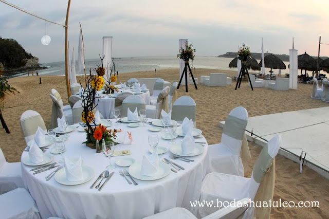 boda en playa, beach wedding, Oaxaca, México, Bodas Huatulco, Wedding Planner