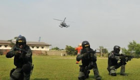 Latihan Perang TNI, Peluru Nyasar ke Pemukiman Warga