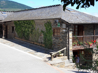 Centro de Turismo Rural de Pesoz. Grupo Ultramar Acuarelistas