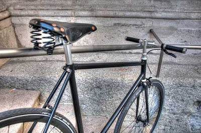 Sepeda Fixie Hitam Manis