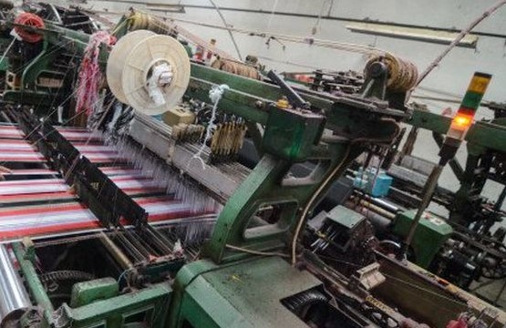cara membeli kain langsung dari pabrik - cara order kain langsung dari pabrik - produksi kain - toko bahan kain - cara beli kain ke pabrik - beli kain langsung dari pabrik - toko kain murah