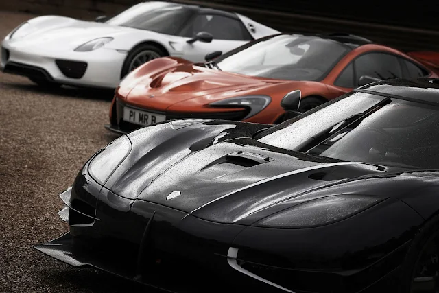 Porsche 918 Spyder, McLaren P1 and Koenigsegg One1