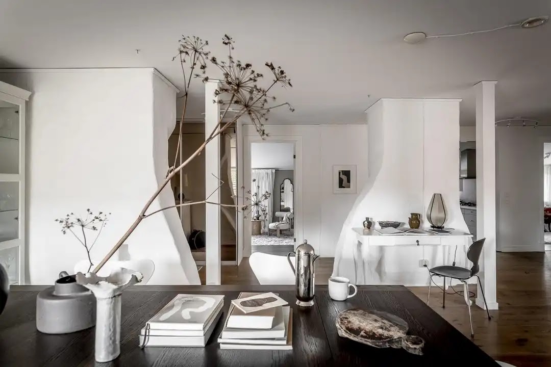 UN APPARTEMENT EN BLANC ET GRIS