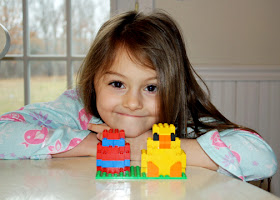 Tessa's completed "Build A Chick and Egg!" Lego creation.