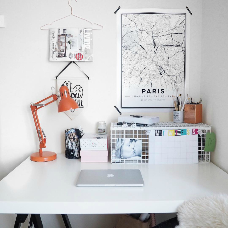 Parisian desk - Tumblr inspiration