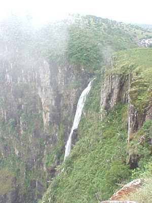 Mutarazi falls 10 Air Terjun Tertinggi Di Dunia