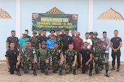 Bentuk Sinergisitas TNI-Polri, Satbrimob Polda Jambi Lakukan Bakti Sosial Bersama Kompi Senapan B Yonif Raider 142/KJ