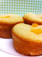 Peach Financiers