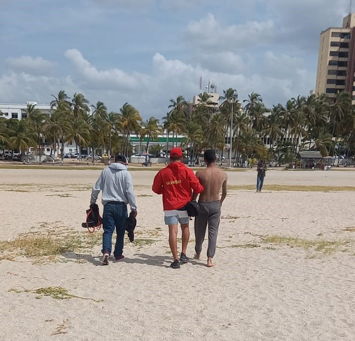 https://www.notasrosas.com/Fundación 'Guajira Aventura' rescata dos personas en Riohacha, en el marco de la conmemoración del Día Internacional De Prevención De Ahogamientos