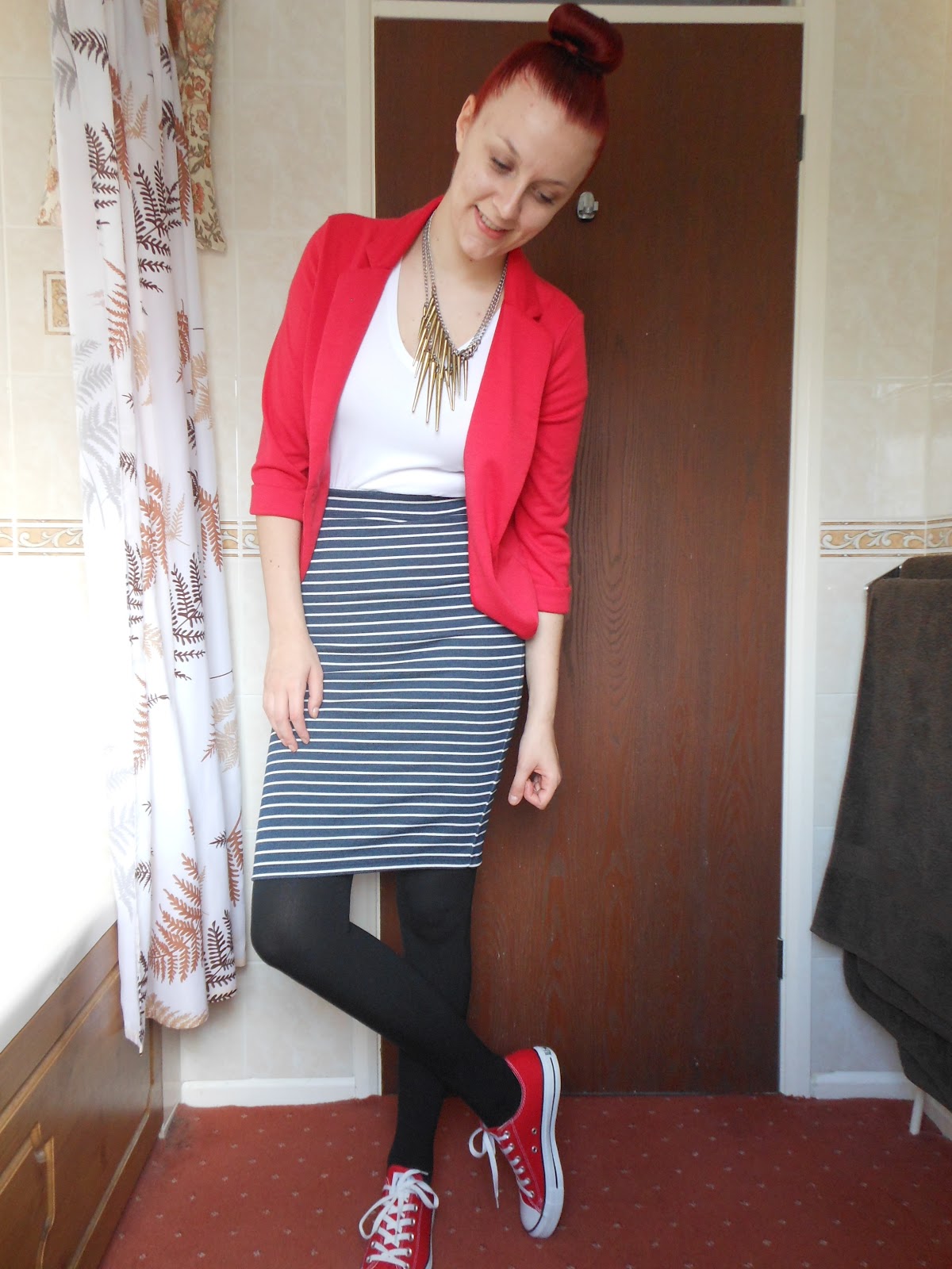 Legs Eleven: #OOTD Red Converse