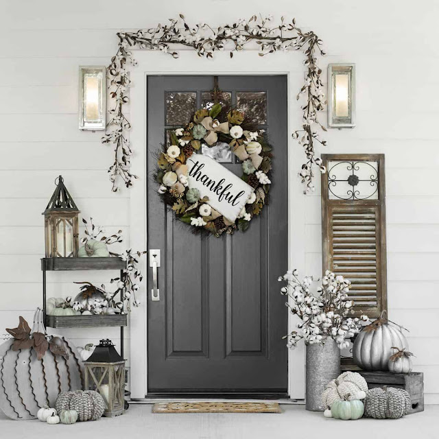 11+ Creative Front Door Decor Ideas