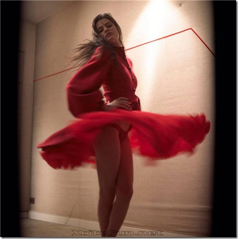 30389,xcitefun-isabeli-fontana-red-4