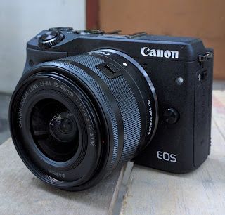 Mirrorless Canon Eos M3 Fullset TouchScreen