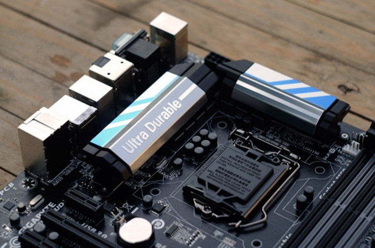 GIGABYTE-Z87X-UD3H-4