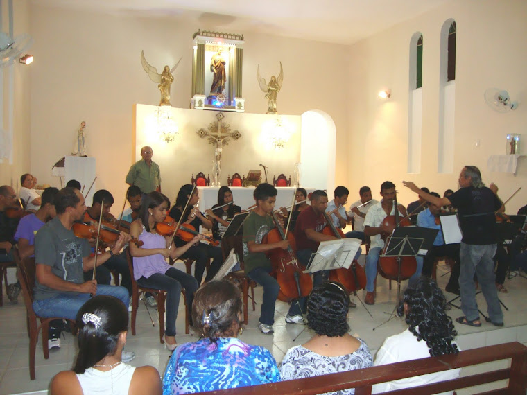 Apresentação da orquestra  Padre David Moreira