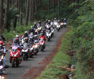 Perlengkapan Penting Pengendara Sepeda Motor