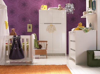 dormitorio para bebé morado