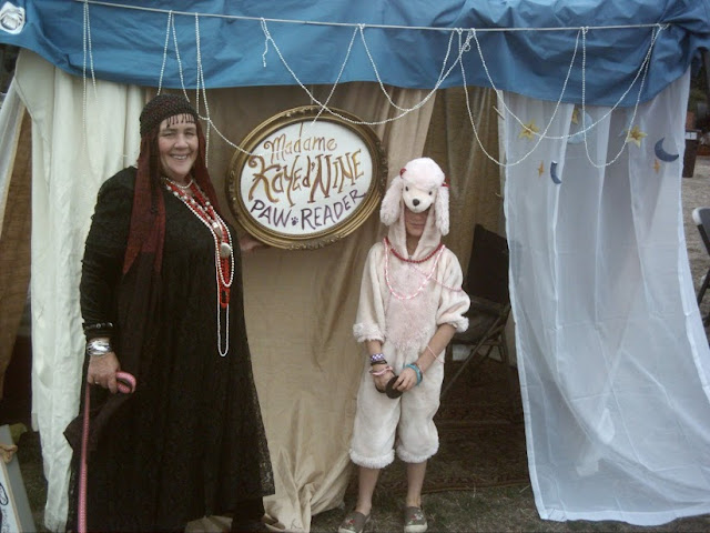 Have Your PAW Read at the Fortune Teller. Woofstock in Eureka, CA, USA