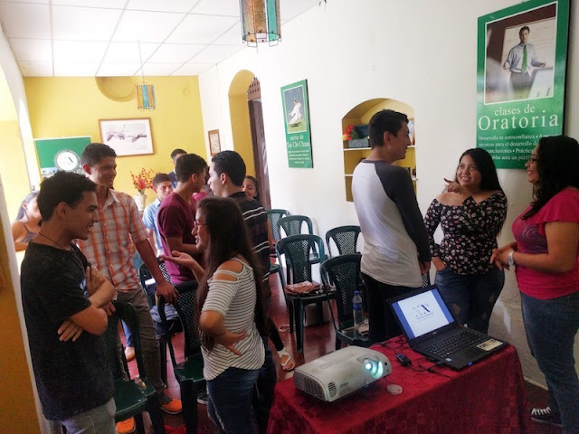 Curso de Liderazgo para participantes del Certamen de Literatura de Nueva Acrópolis Santa Ana, El Salvador