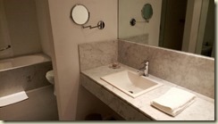 IMG_20180216_Room 612 bathroom