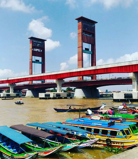 [http://FindWisata.blogspot.com] Jembatan Ampera, Objek Wisata Icon Kota Palembang Sumatera Selatan