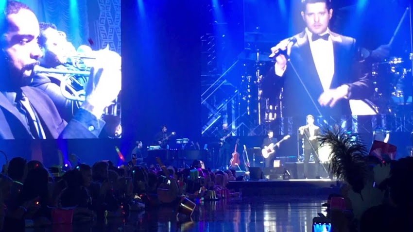 Michael Bublé: Tour 148.       Carisma musical.