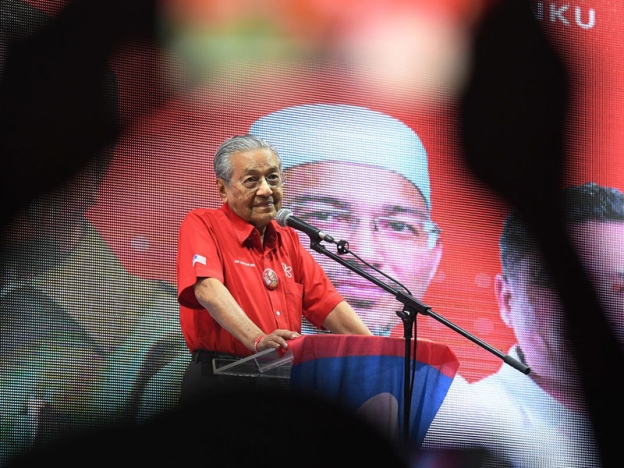 PRU 14 - Tun Mahathir memang bijak, tapi Datuk Seri Najib jauh lebih bijak