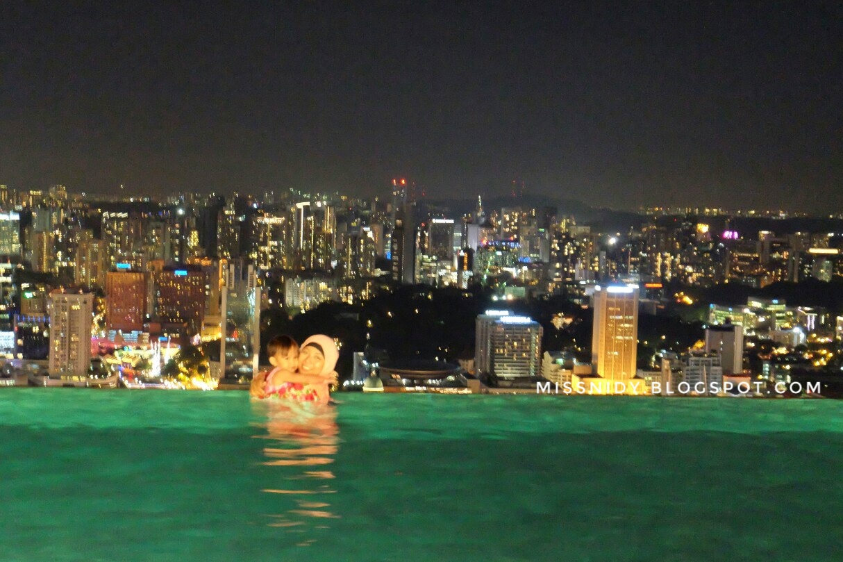 menginap di marina bay sands hotel bersama anak