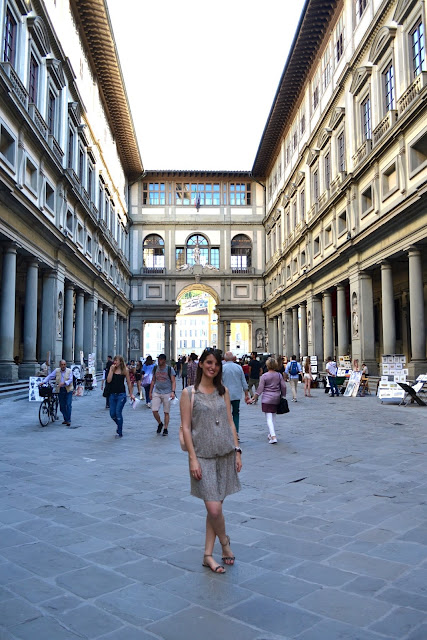 galleria uffizi florencia italia